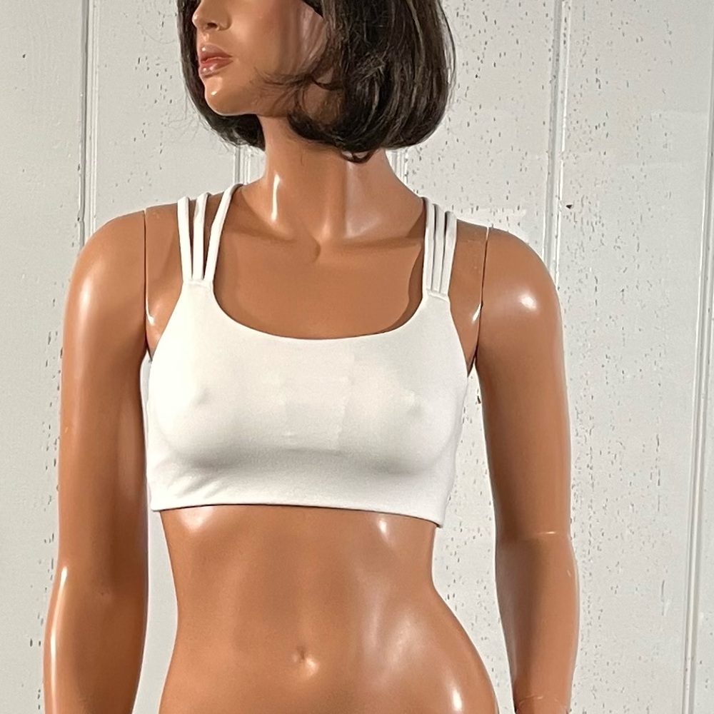 **Athleta Women's White  Criss-Cross Back Sport  Bra Sz S
